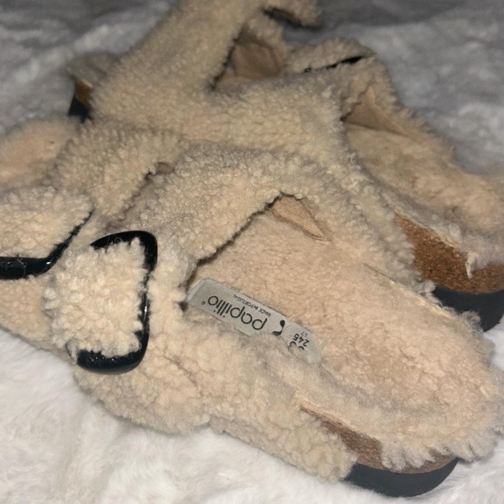 birkenstock’s size 33 (7.5) women’s